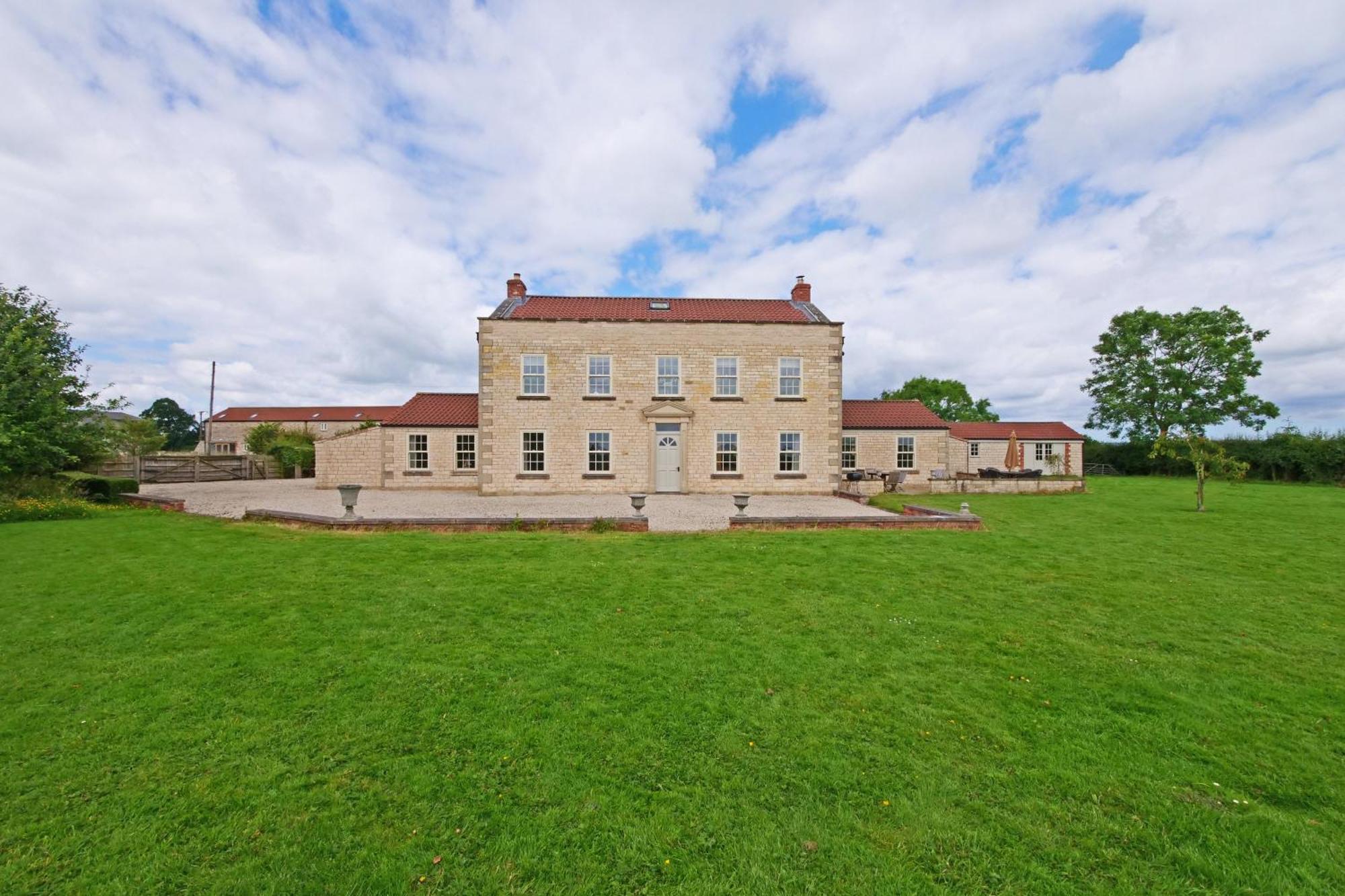 Salton Lodge Luaran gambar